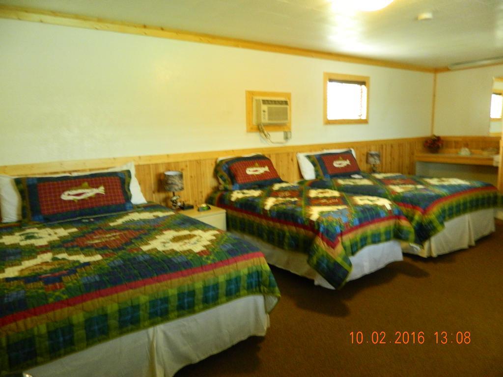 Country Motor Inn Livingston Exteriér fotografie