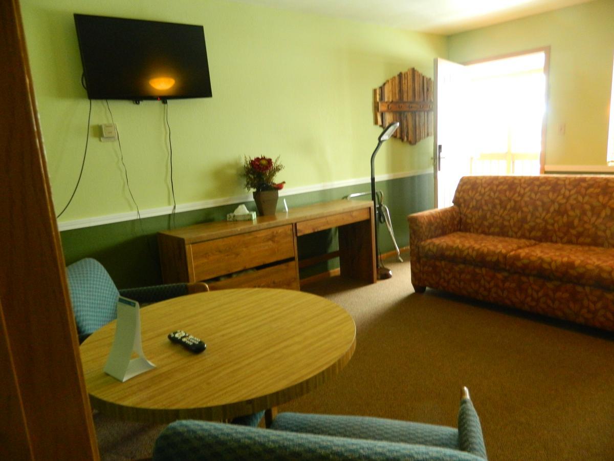 Country Motor Inn Livingston Exteriér fotografie