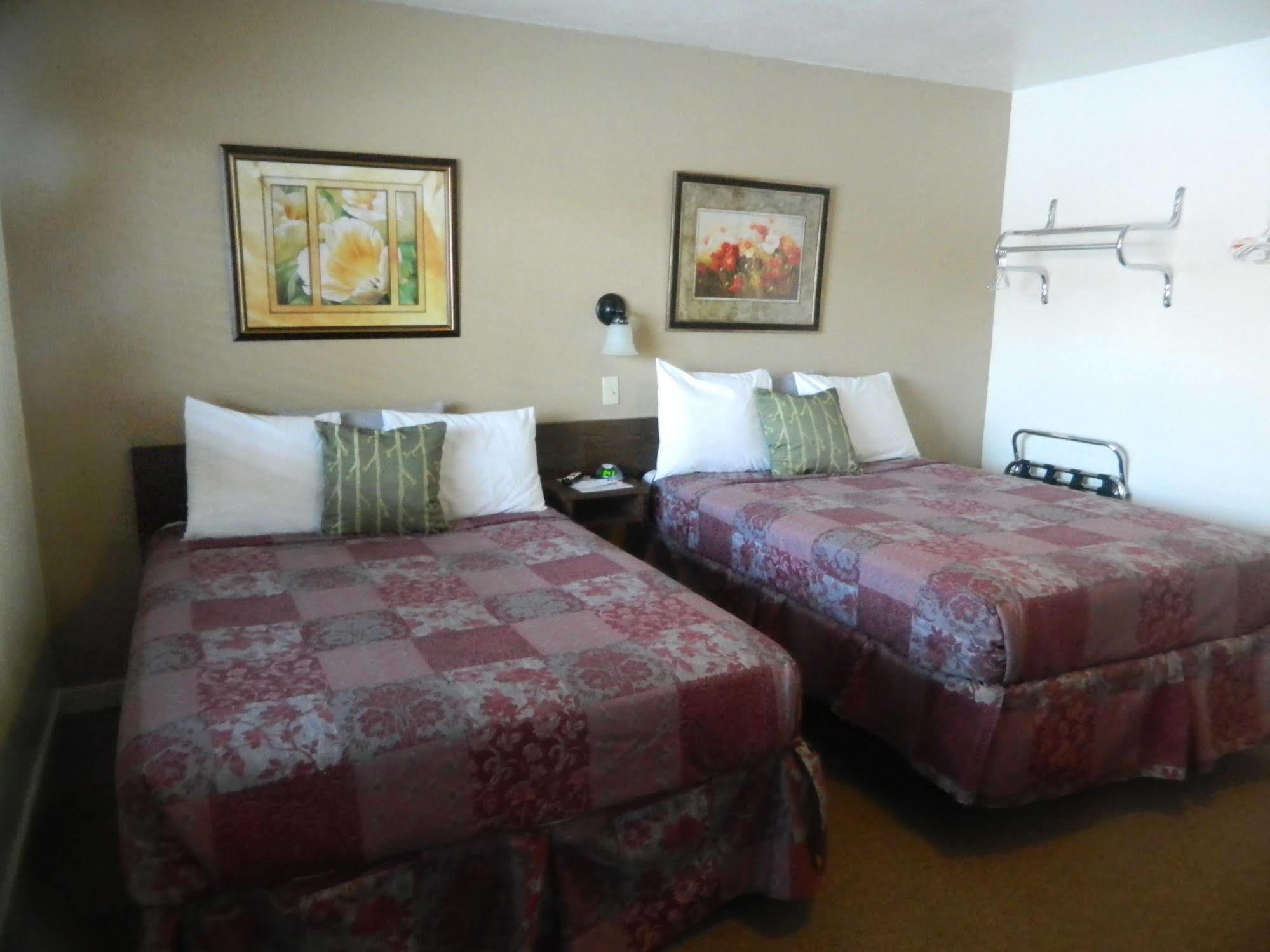 Country Motor Inn Livingston Exteriér fotografie