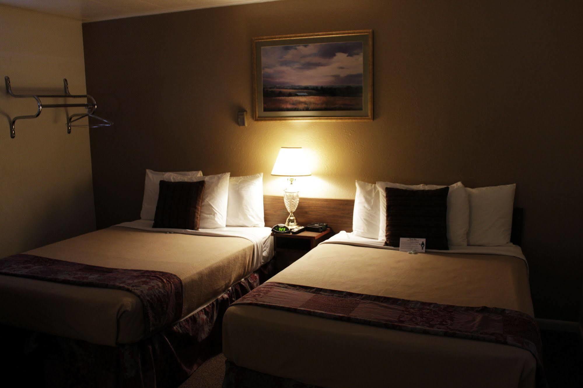 Country Motor Inn Livingston Exteriér fotografie